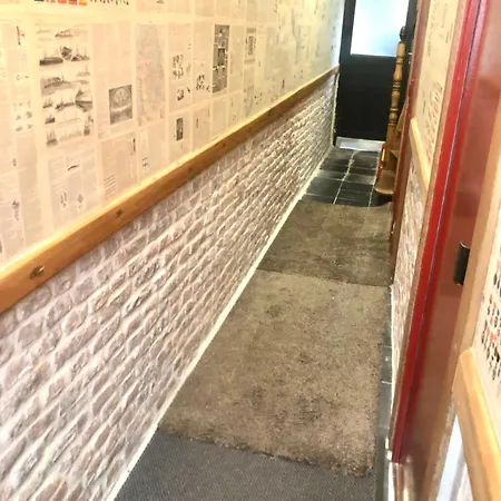 Apartament Cocon Avec Cour Citadelle Vauban *
